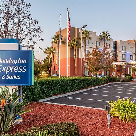 Holiday Inn Express Fremont - Milpitas Central By Ihg Екстериор снимка
