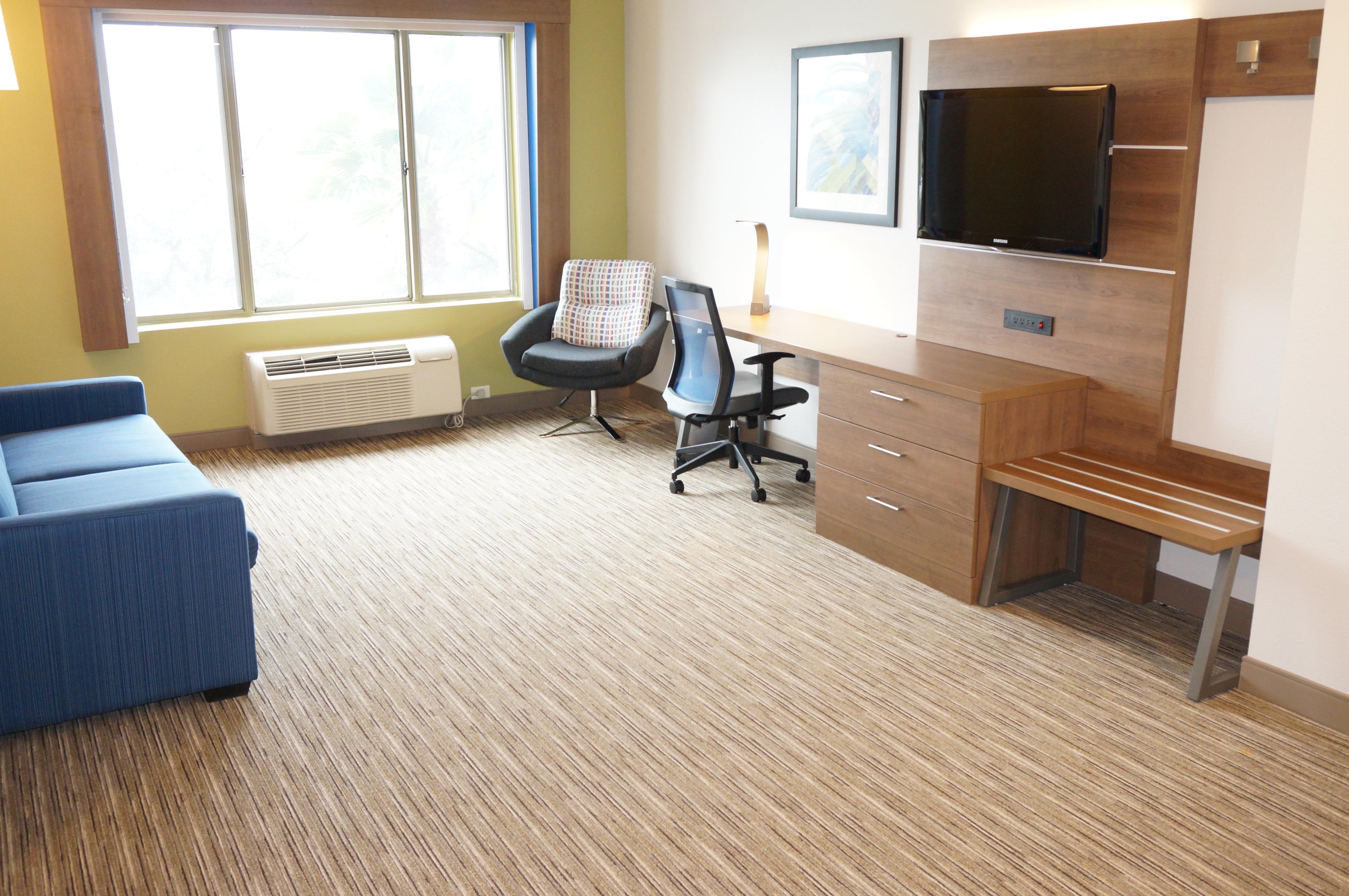 Holiday Inn Express Fremont - Milpitas Central By Ihg Екстериор снимка